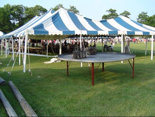 Pittsfield, ME - World's Largest Non-Stick Frying Pan